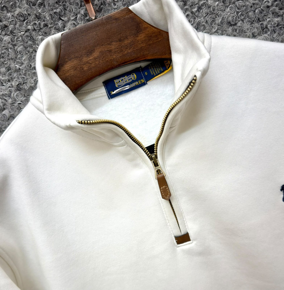 Premium Half Zip Pullover Jacket Taupe white